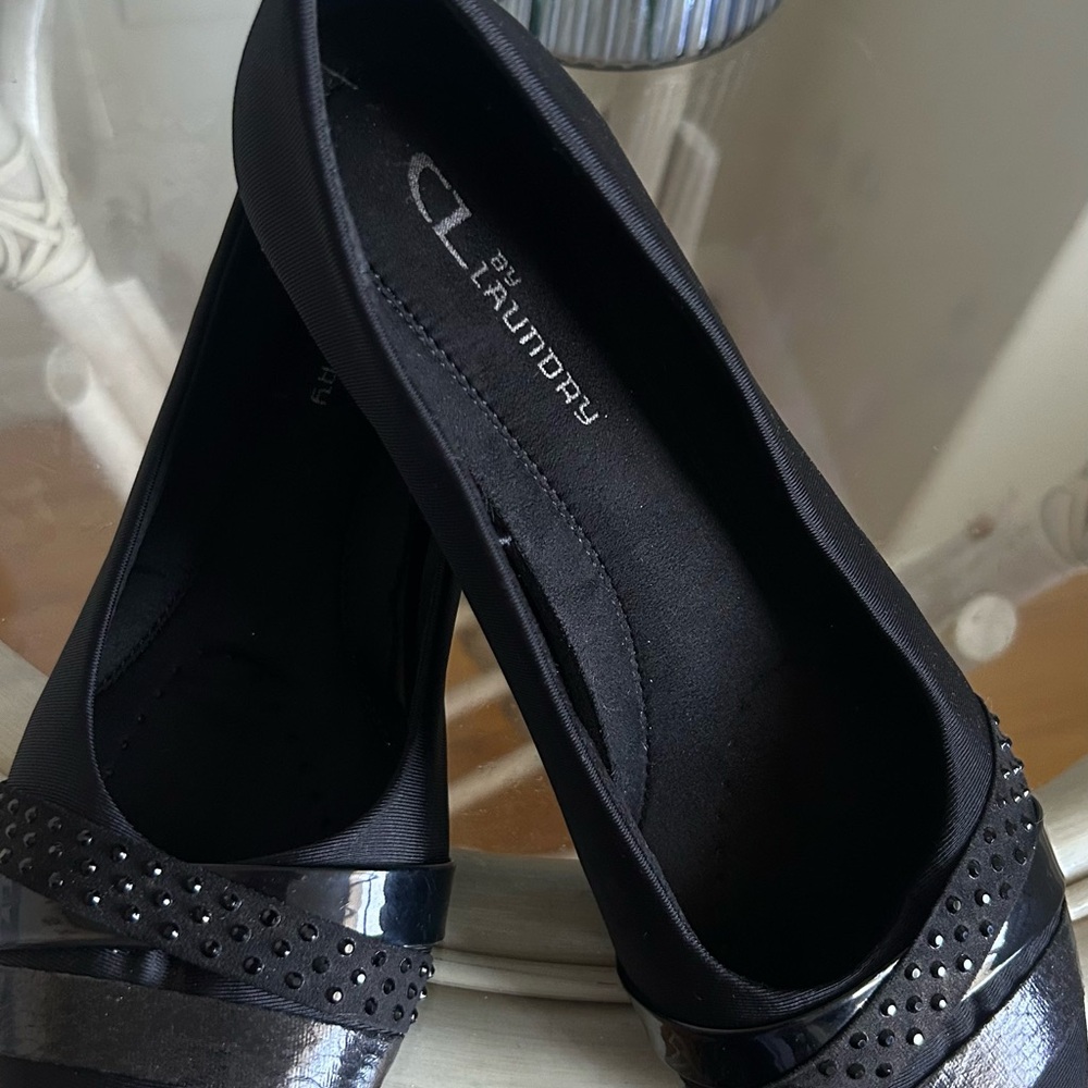 CL by Laundry Black Studded Flats